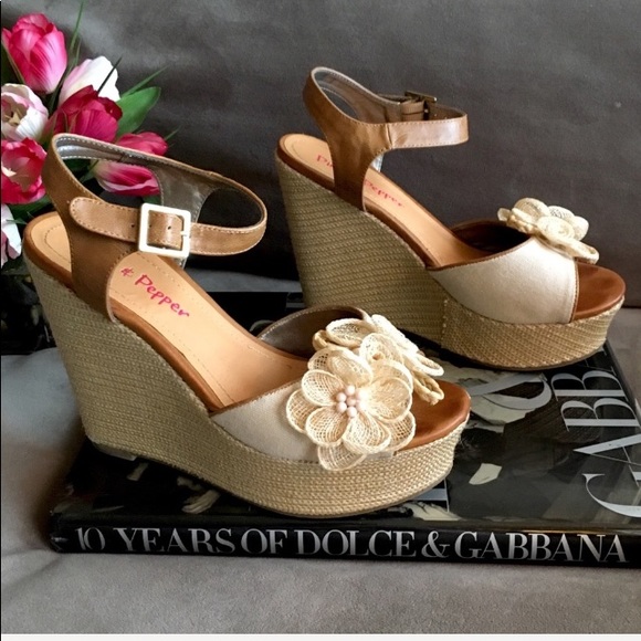 Pink and Pepper Shoes - Pink & Pepper • cream colored flowered espadrilles